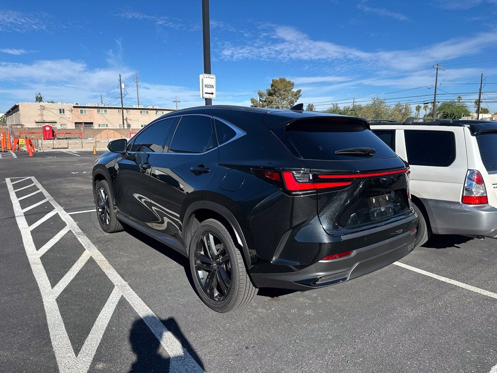 2026 Lexus NX 450h+ Luxury