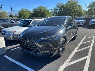 2026 Lexus NX 450h+ Luxury