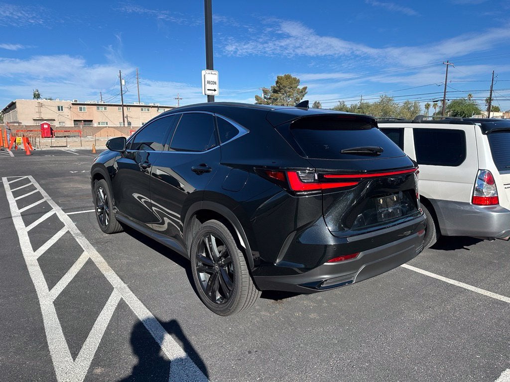2026 Lexus NX 450h+ Luxury