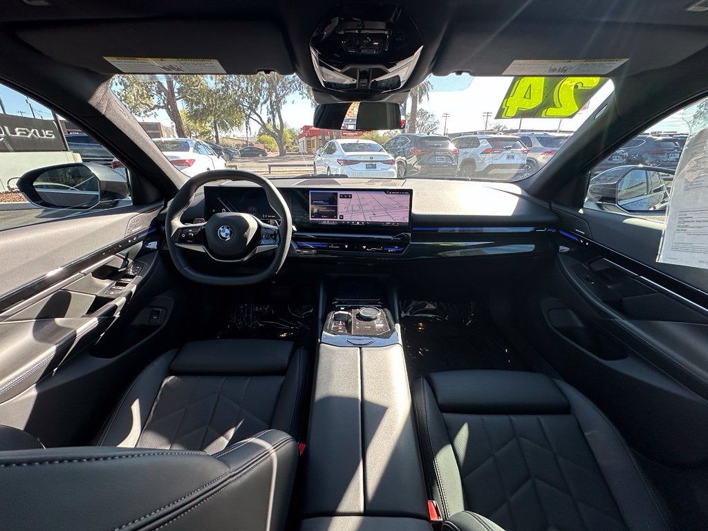 2024 BMW 5 Series 530i
