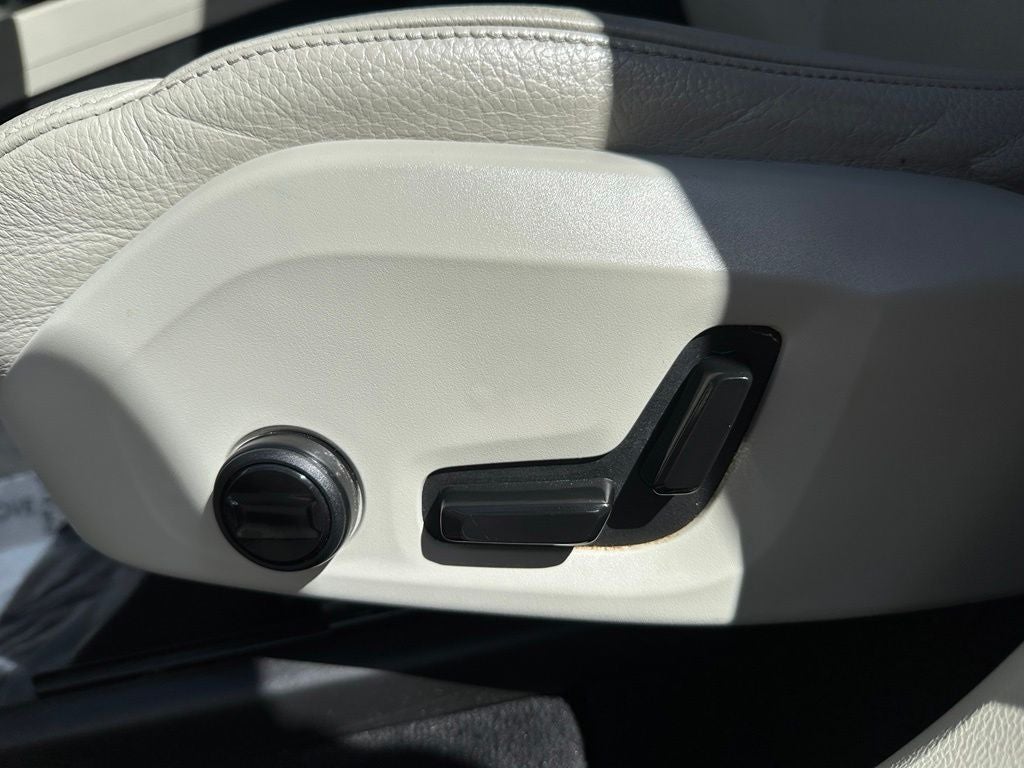 2019 Volvo XC60 T6 Momentum