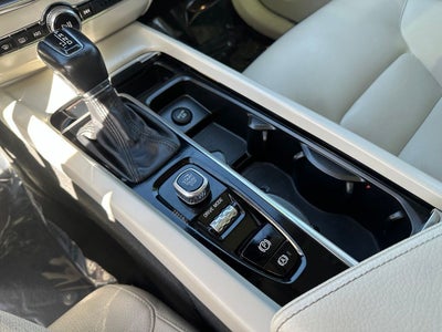 2019 Volvo XC60 T6 Momentum