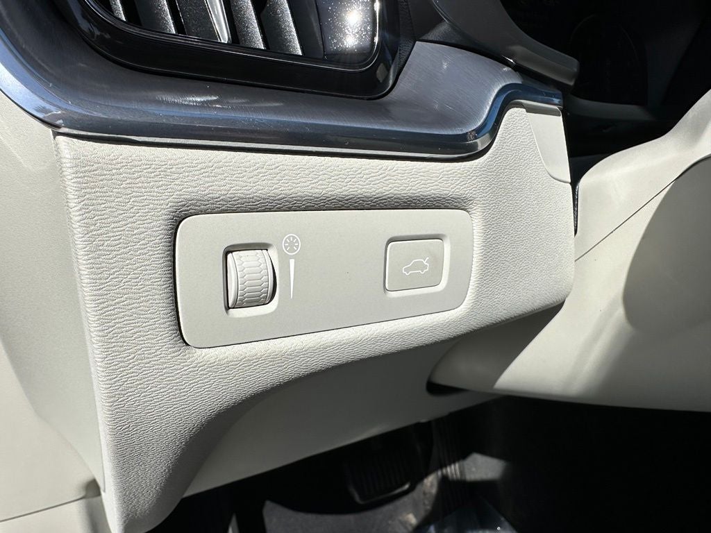 2019 Volvo XC60 T6 Momentum