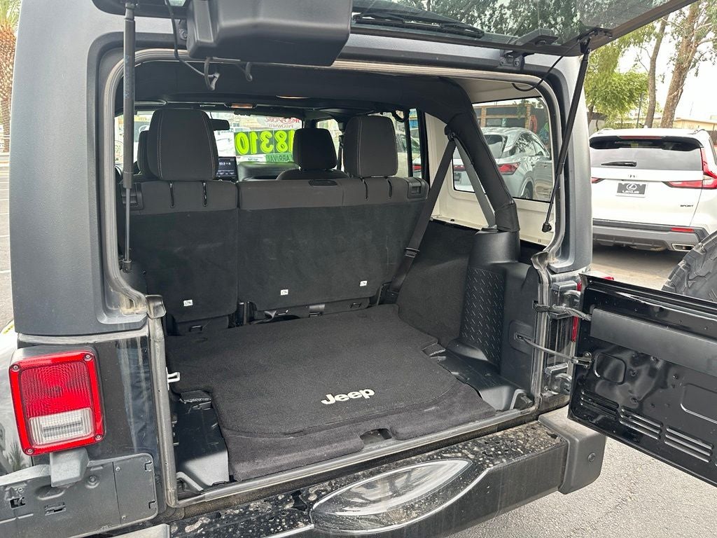 2016 Jeep Wrangler Unlimited Sahara
