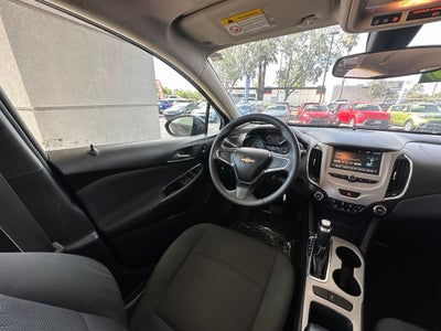 2017 Chevrolet Cruze LS