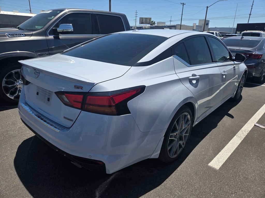 2023 Nissan Altima 2.0 SR