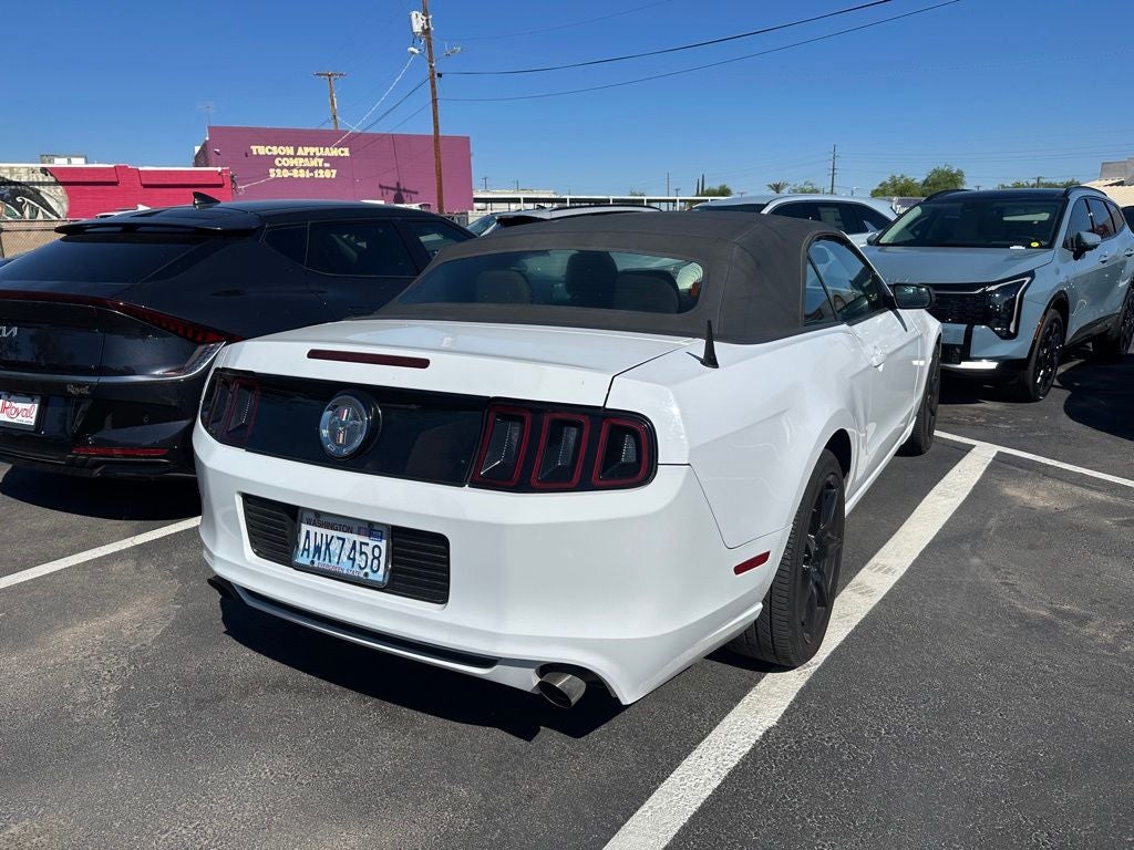 2014 Ford Mustang V6