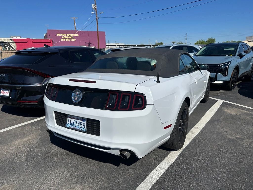 2014 Ford Mustang V6