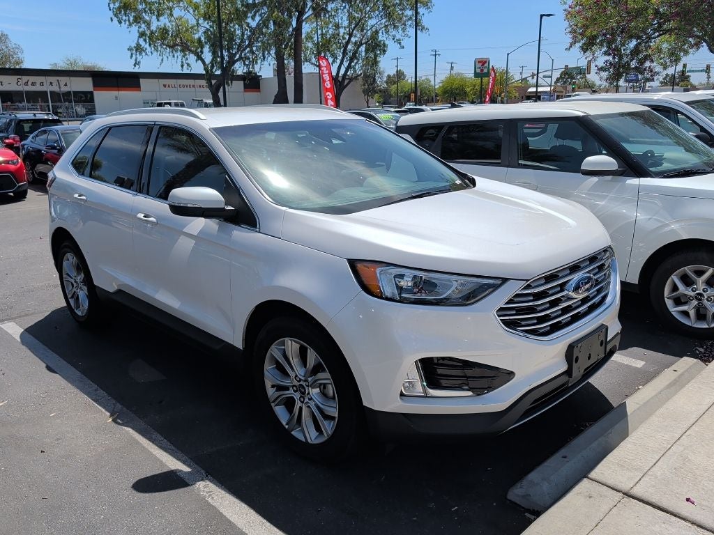 2019 Ford Edge Titanium