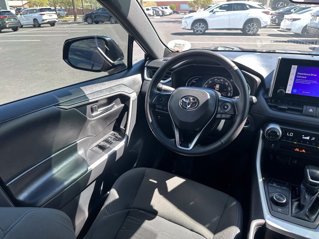 2024 Toyota RAV4 Hybrid SE