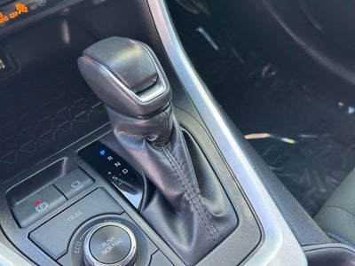 2024 Toyota RAV4 Hybrid SE