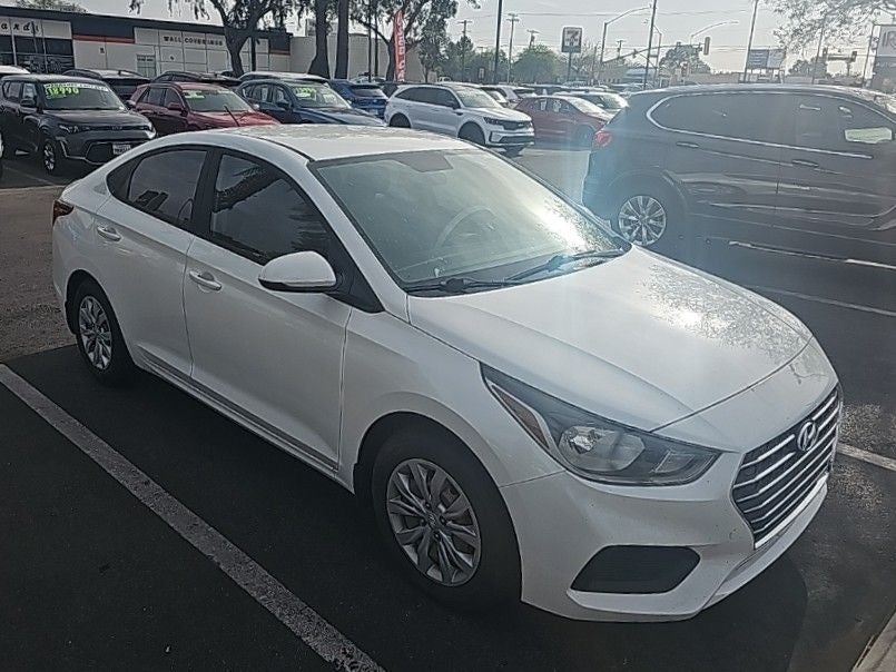 2020 Hyundai Accent SE