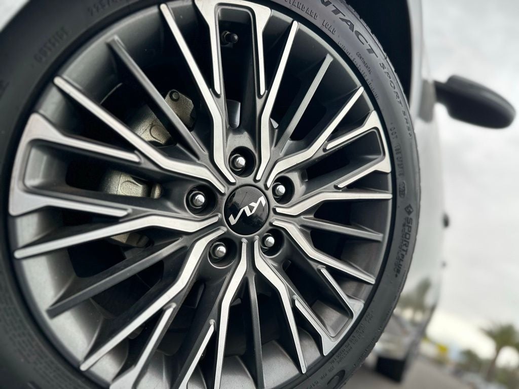 2022 Kia Forte GT-Line