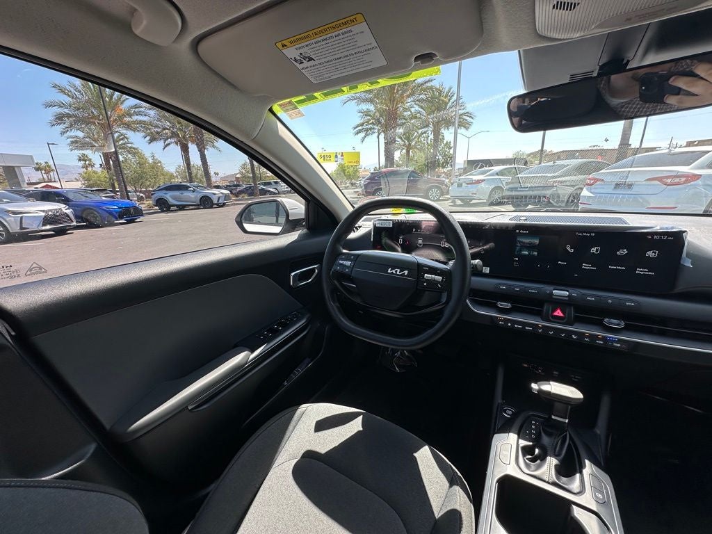 2025 Kia K4 LX