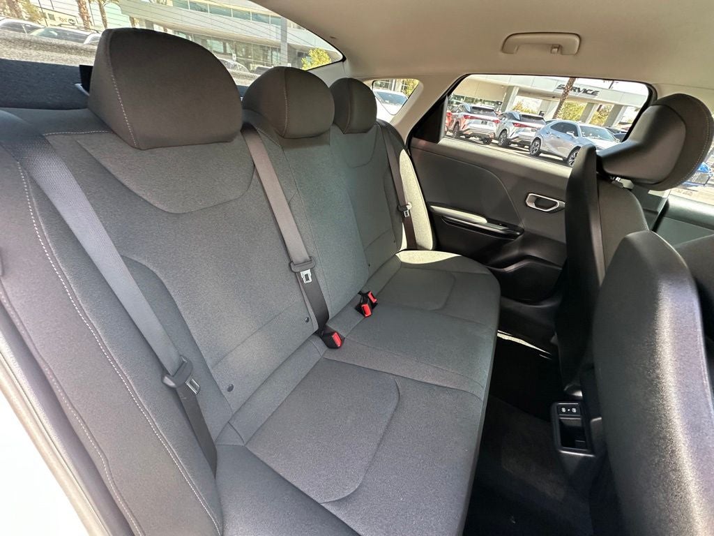 2025 Kia K4 LX