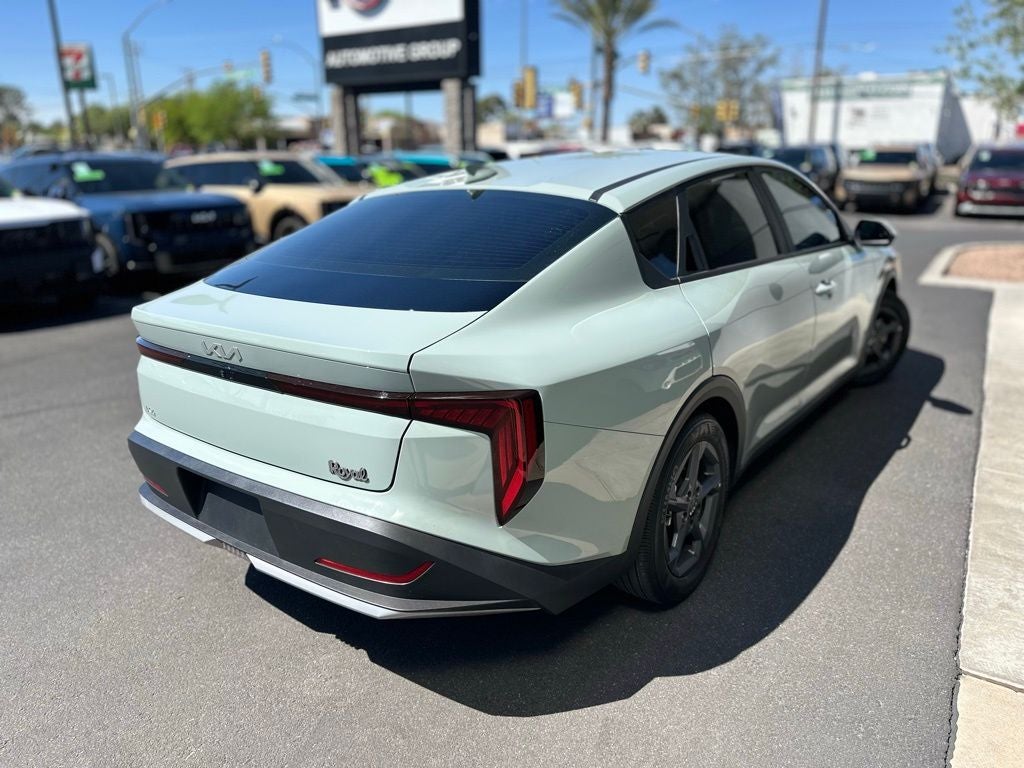 2025 Kia K4 LXS