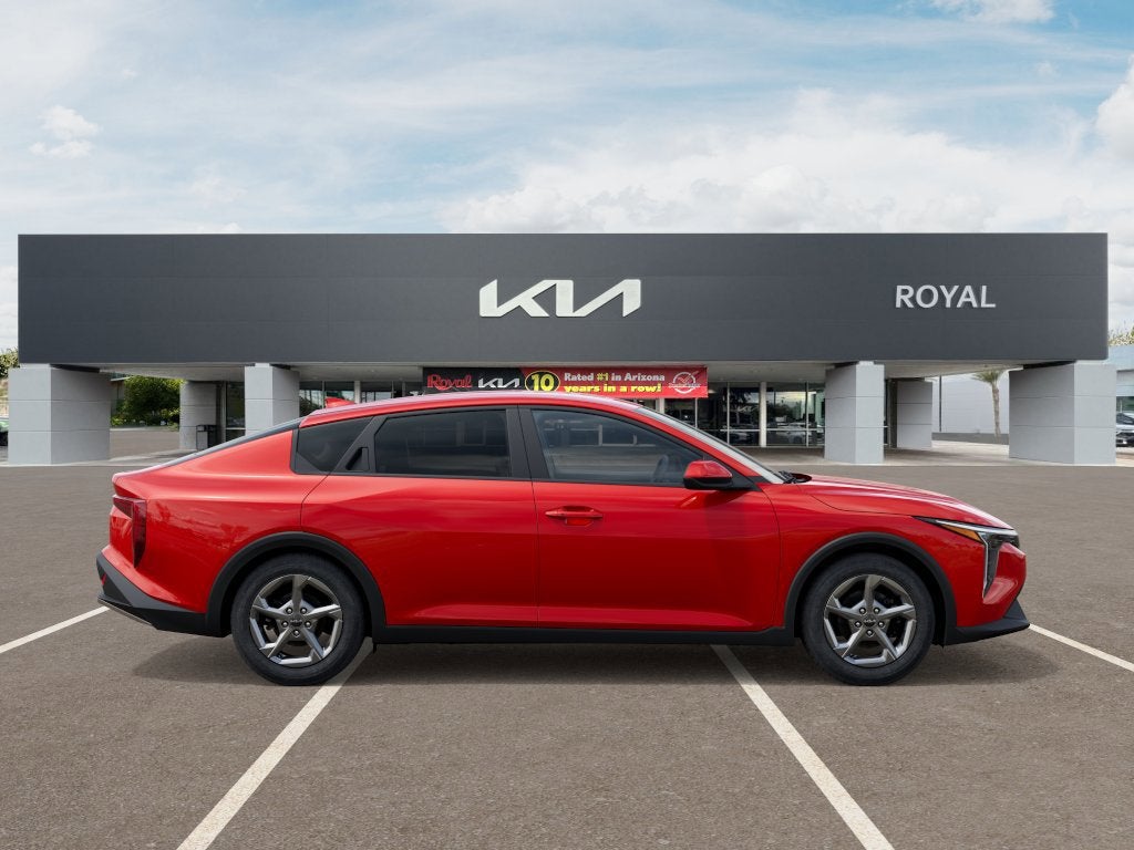 2026 Kia K4 LXS