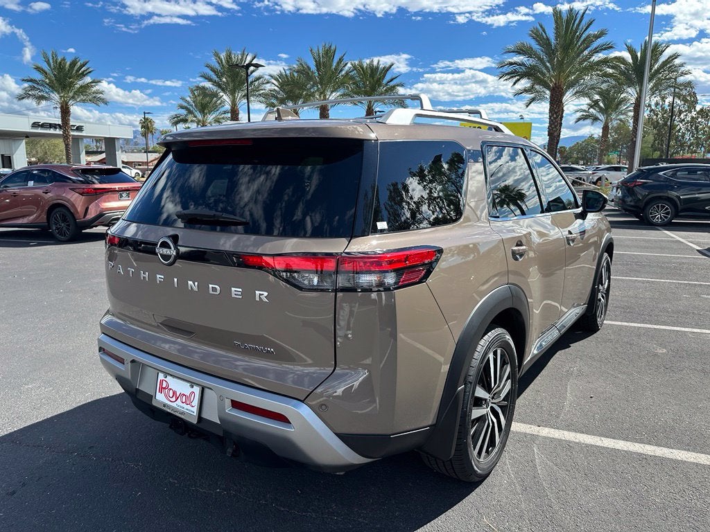 2024 Nissan Pathfinder Platinum