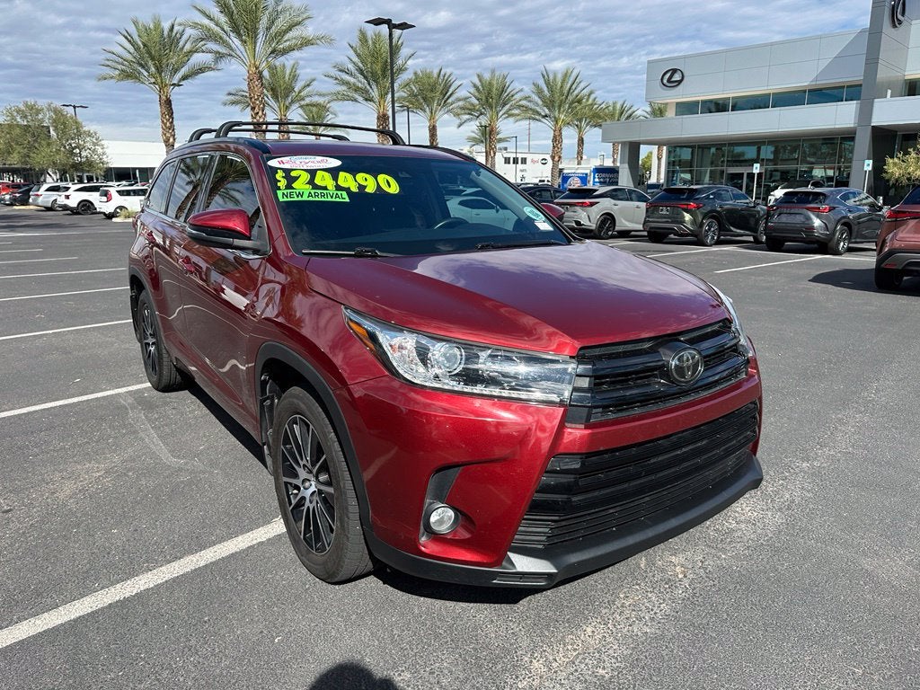 2017 Toyota Highlander SE