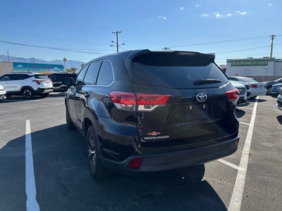 2019 Toyota Highlander LE