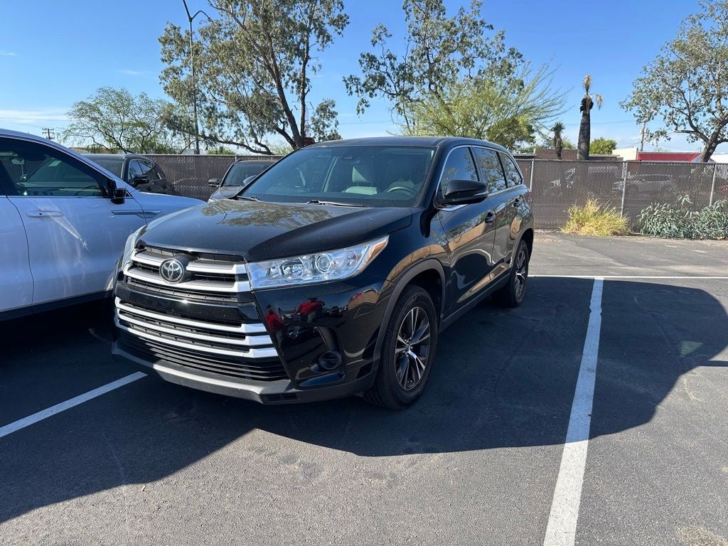 2019 Toyota Highlander LE