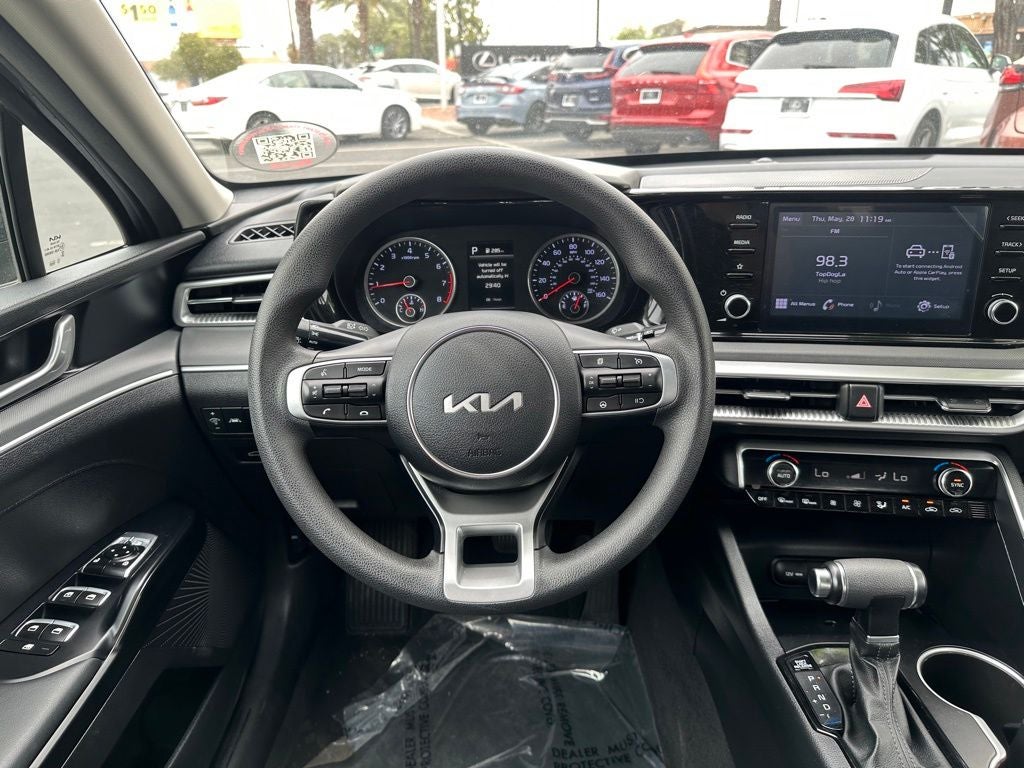 2023 Kia K5 LXS