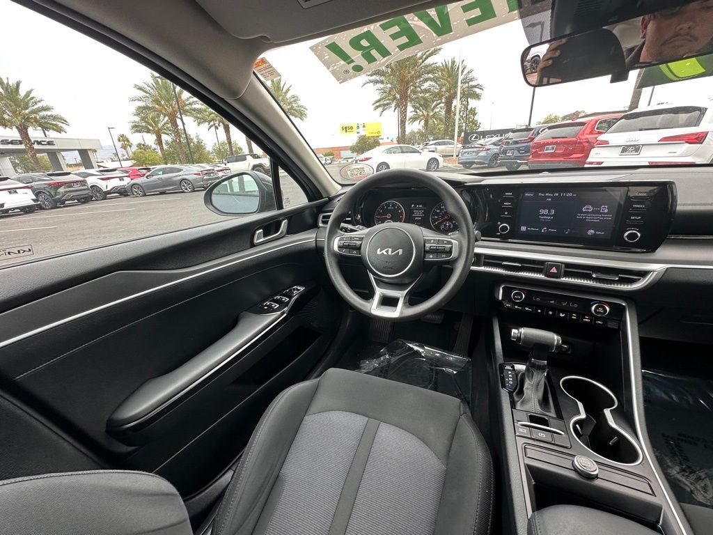 2023 Kia K5 LXS