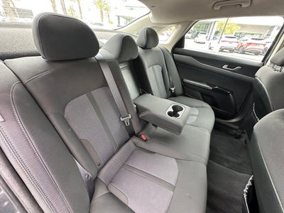 2023 Kia K5 LXS