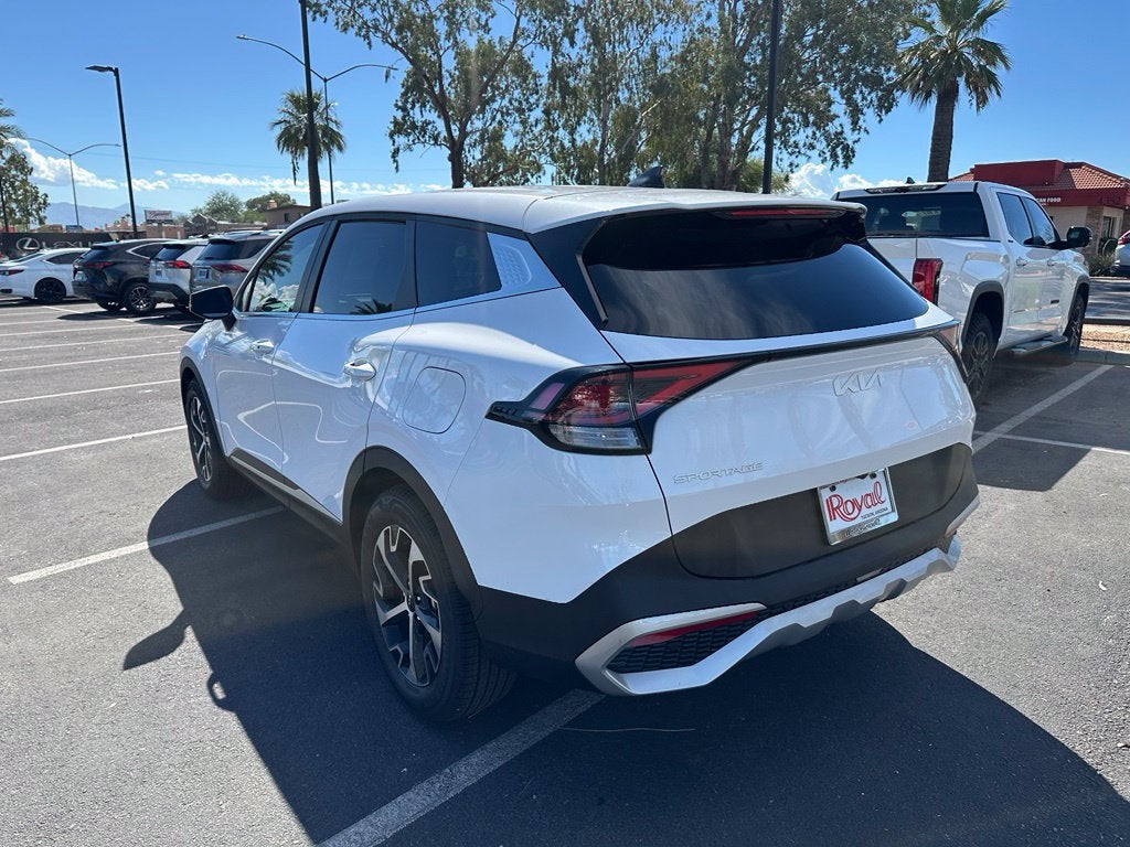 2025 Kia Sportage EX