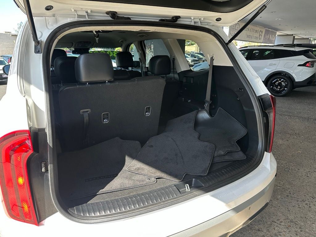 2024 Kia Telluride LX