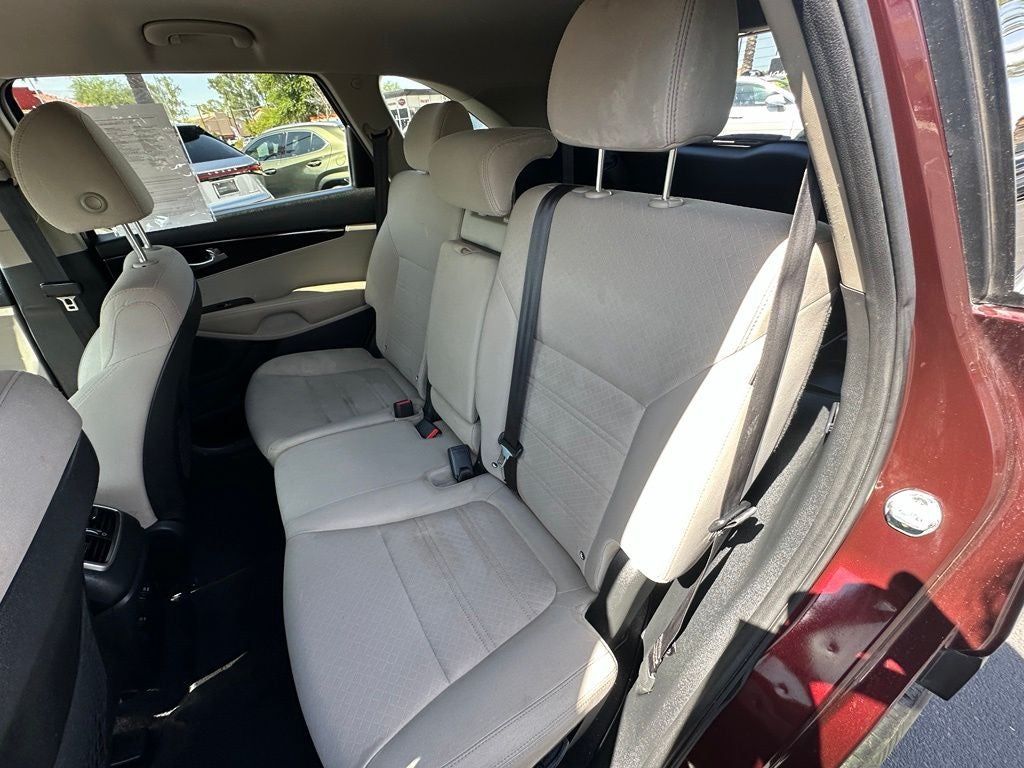 2020 Kia Sorento LX