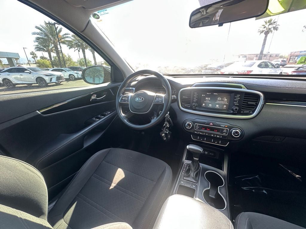 2020 Kia Sorento LX