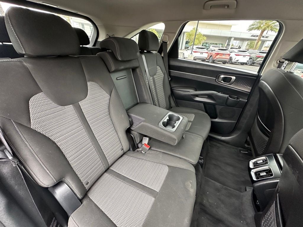 2021 Kia Sorento LX