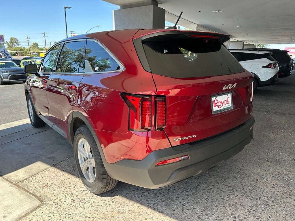 2023 Kia Sorento LX