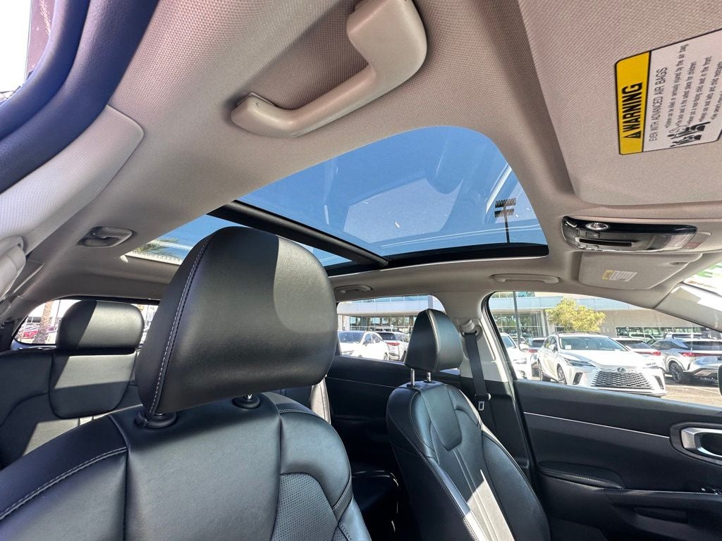 2024 Kia Sorento X-Line EX