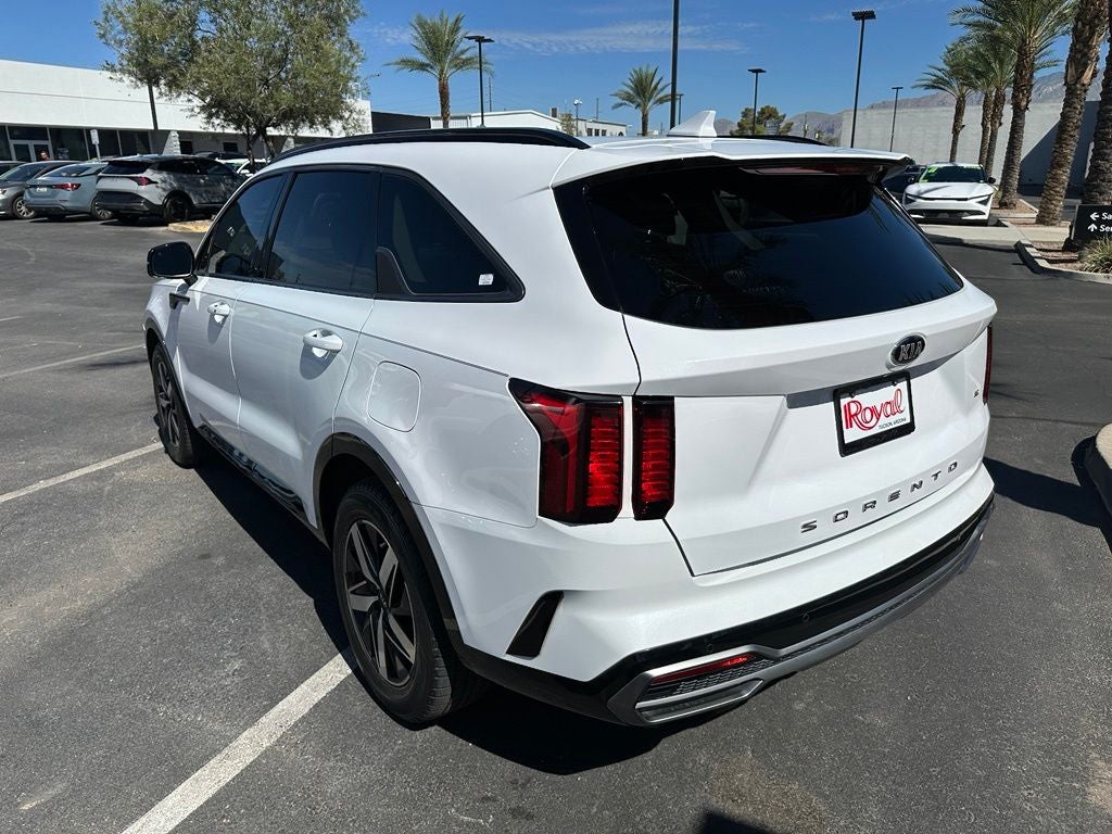 2021 Kia Sorento S