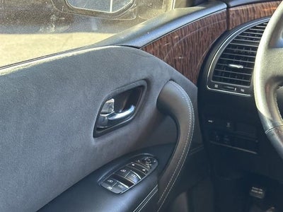 2017 Nissan Armada SV