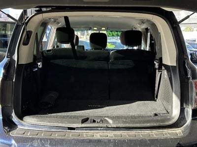 2017 Nissan Armada SV