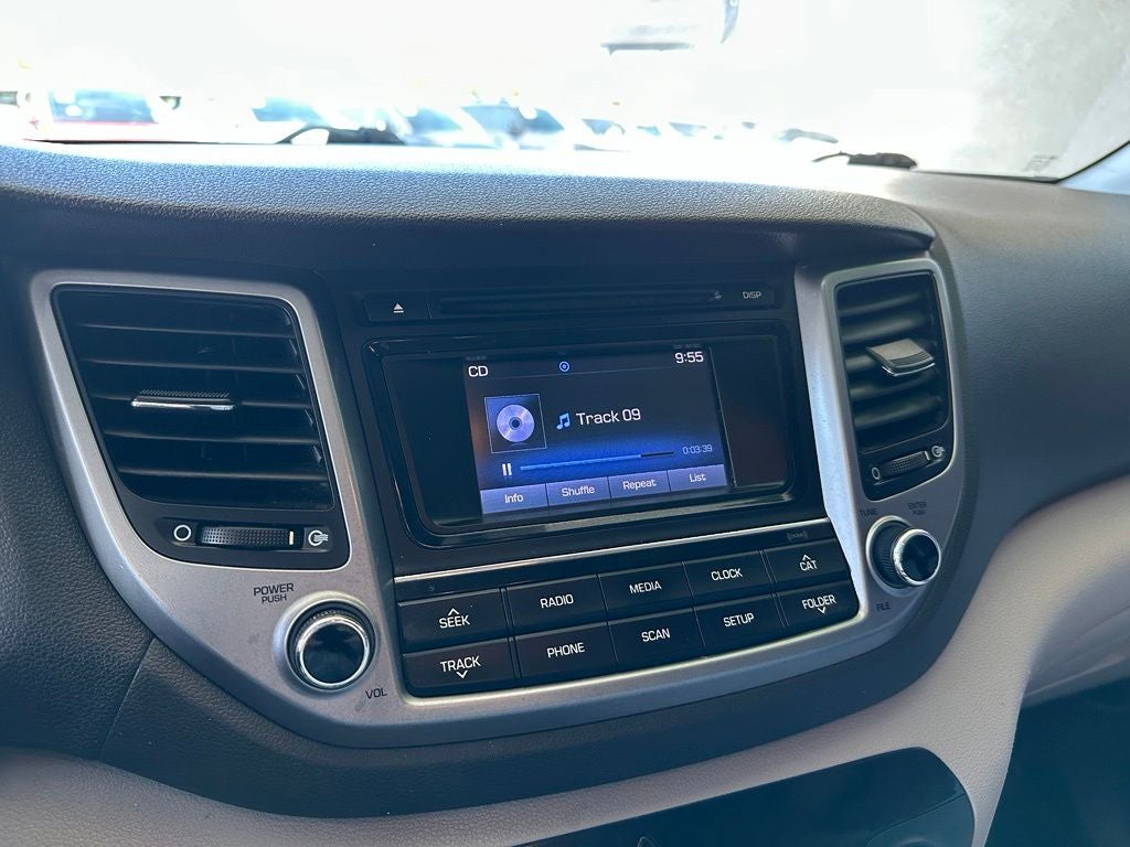 2016 Hyundai Tucson SE