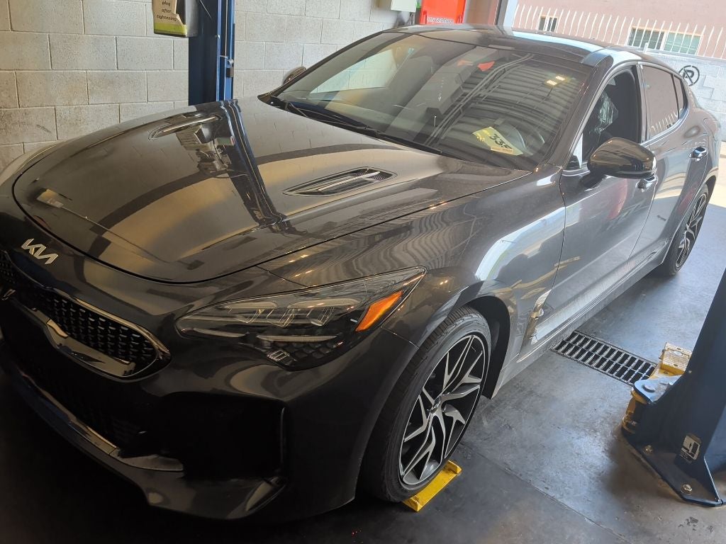 2023 Kia Stinger GT-Line