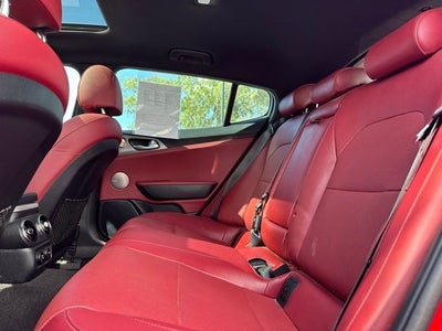 2018 Kia Stinger GT1