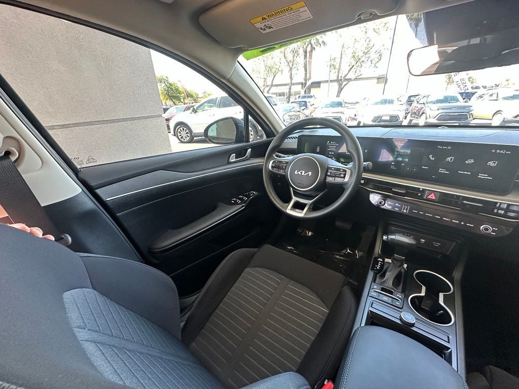2026 Kia K5 LXS