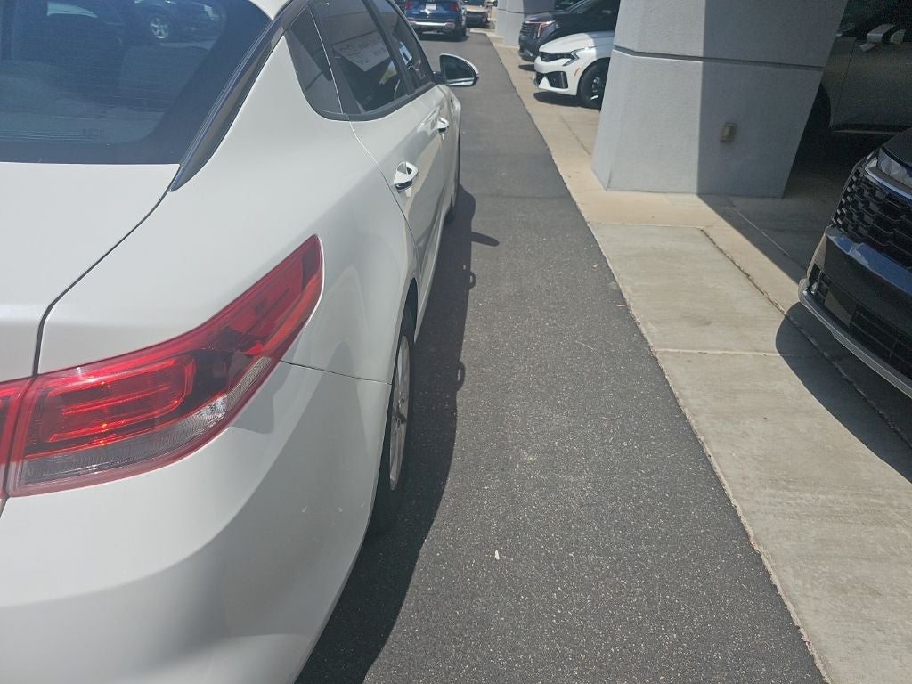 2016 Kia Optima LX