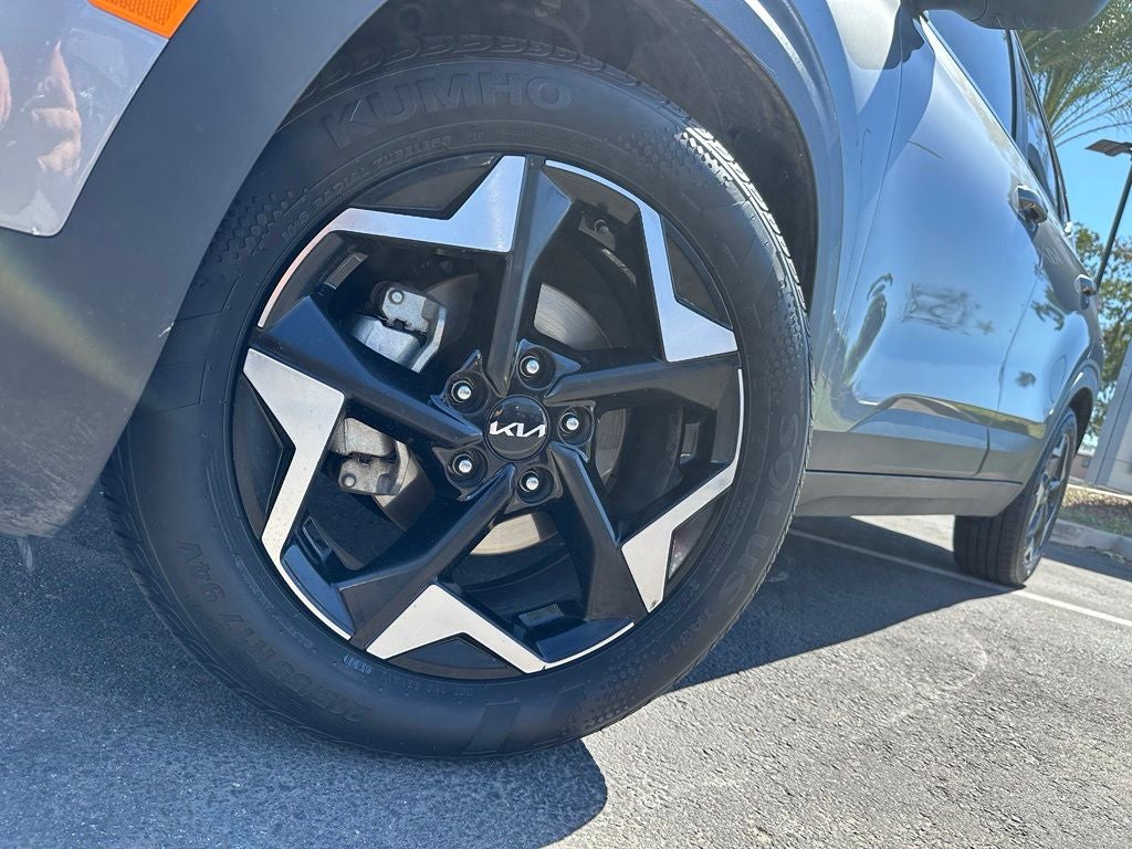 2024 Kia Seltos EX