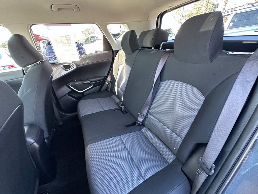 2025 Kia Soul LX