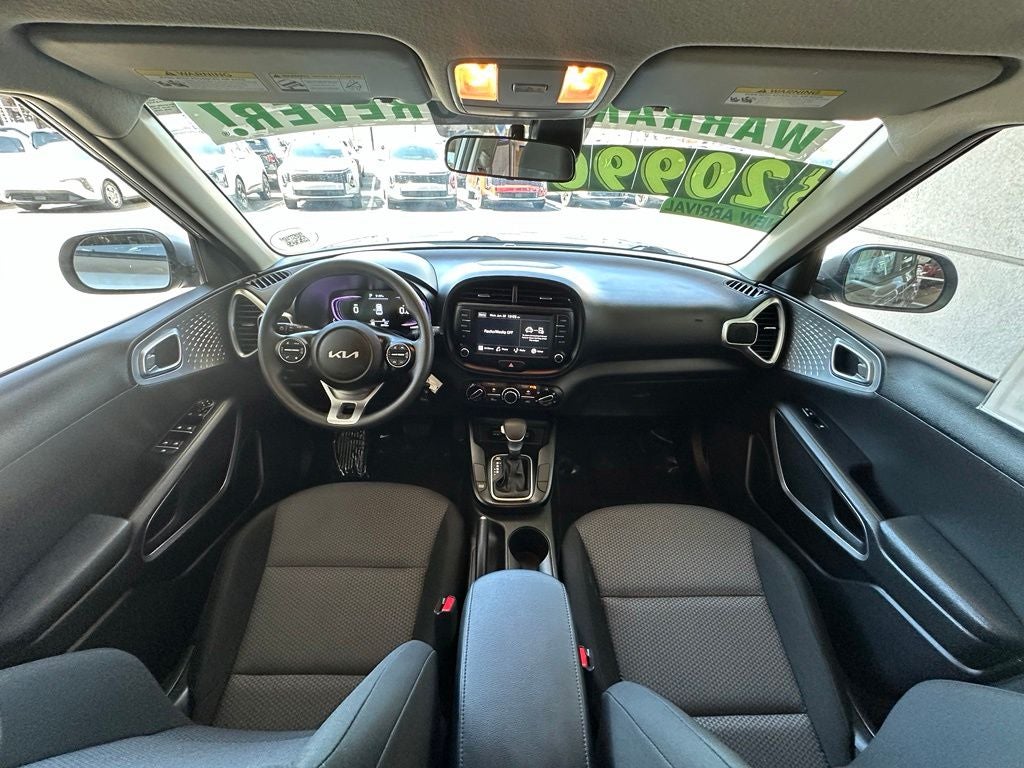 2025 Kia Soul LX