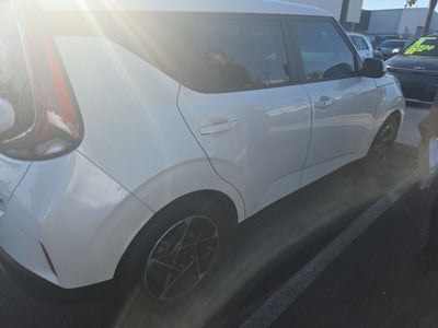 2023 Kia Soul EX