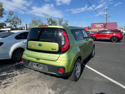 2017 Kia Soul Base