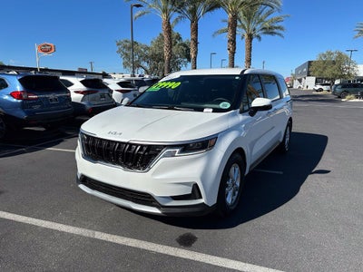 2024 Kia Carnival LX