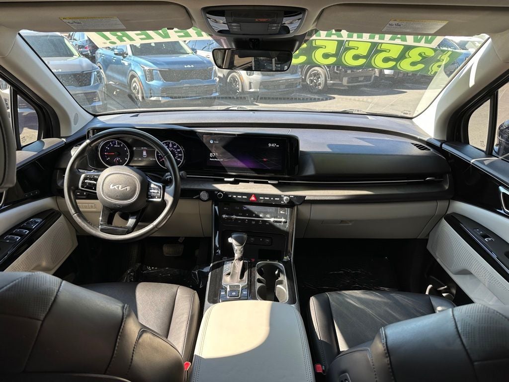 2022 Kia Carnival SX